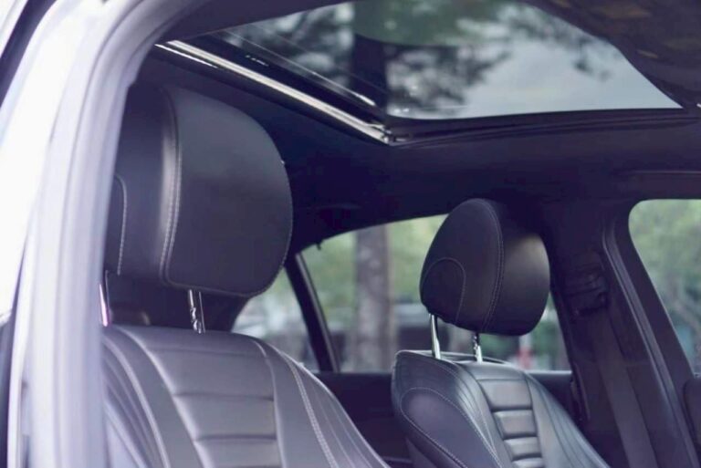 LINE_ALBUM_Ordinary Mercedes-Benz E class_250624_1
